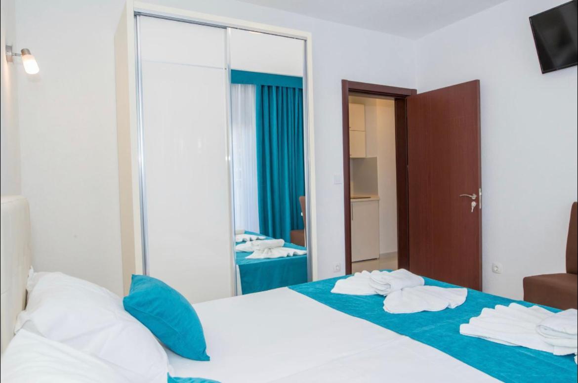 Apartmani Nela Sutomore Exterior photo