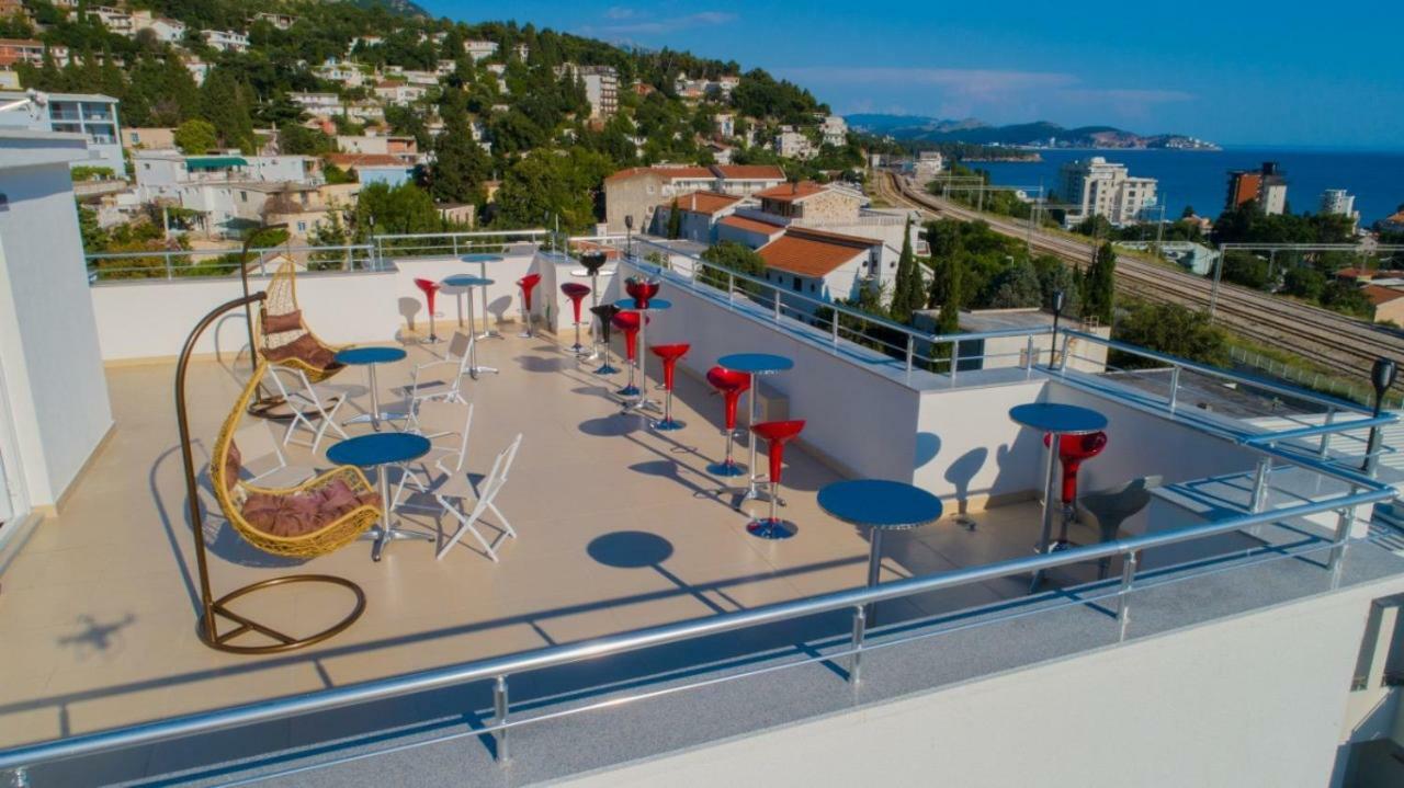 Apartmani Nela Sutomore Exterior photo