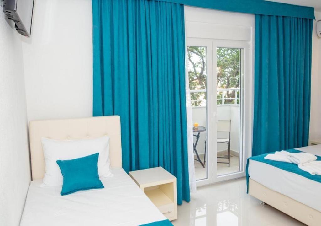 Apartmani Nela Sutomore Exterior photo